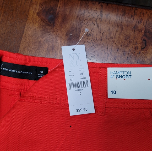 Mid-length twill shorts - Picture 2 of 4